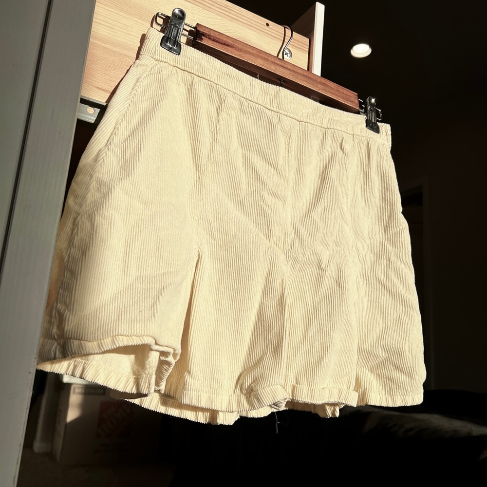 Corduroy BDG Pleated Mini-Skirt
